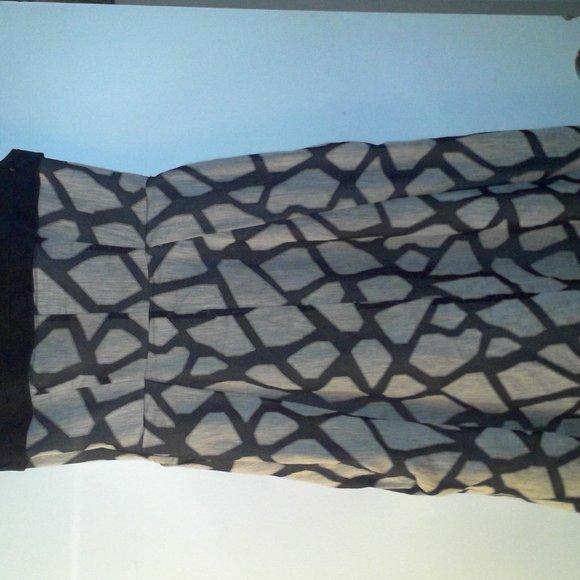 Bessini midi dress - Picture 3 of 5